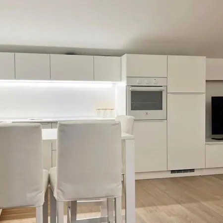 Attico Umbra 公寓 *